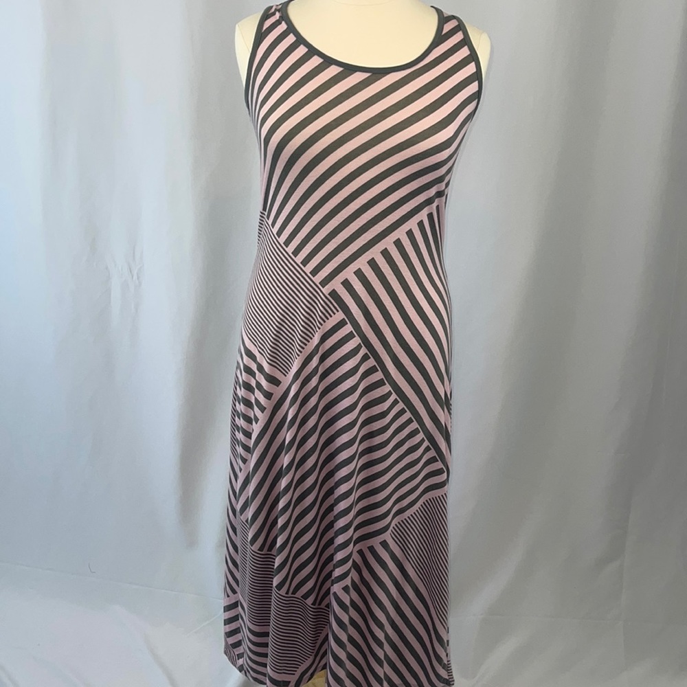 Faded Glory scoop neck sleeveless Maxi - Large